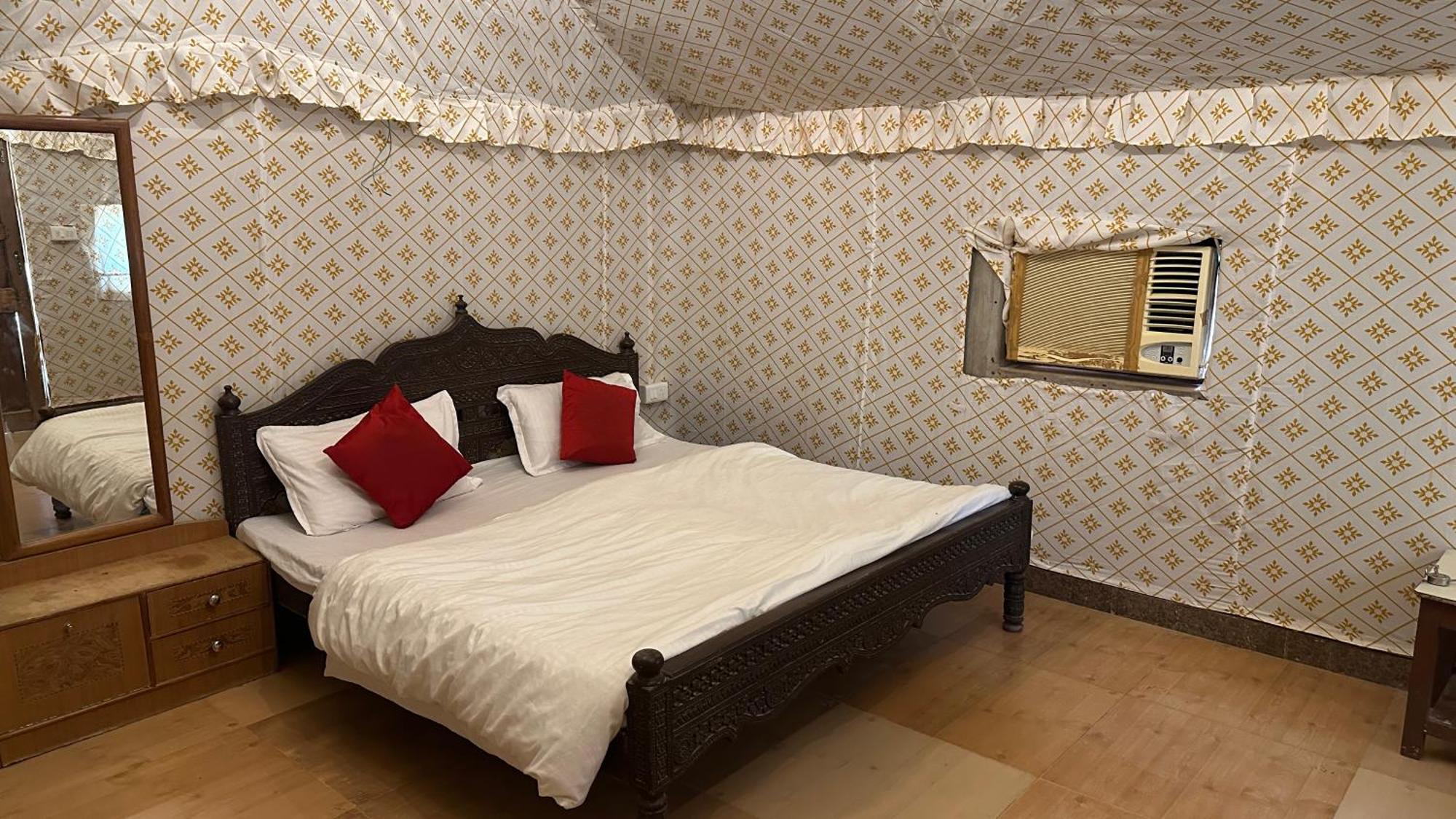 Khuri Resort 外观 照片