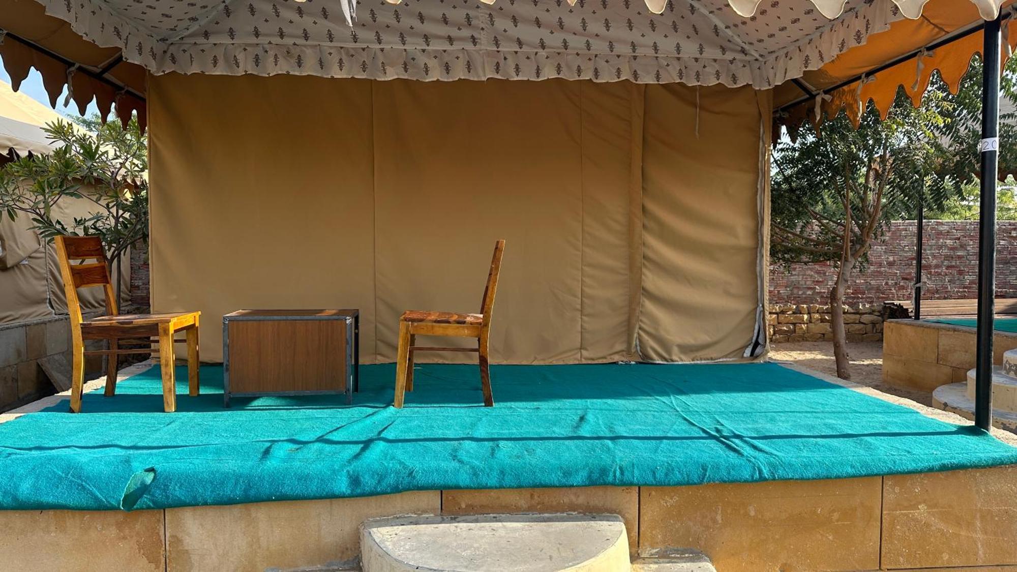 Khuri Resort 外观 照片